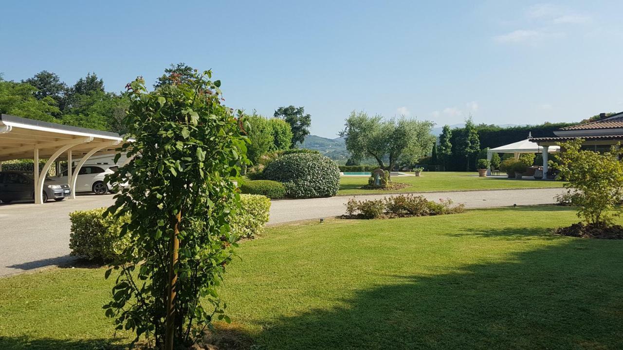 لوكا La Villa Nel Bosco المظهر الخارجي الصورة